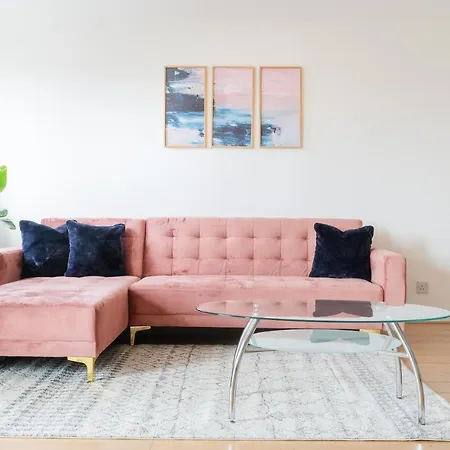 Riverside Two Bedroom Apartment In Canary Wharf Londres Extérieur photo